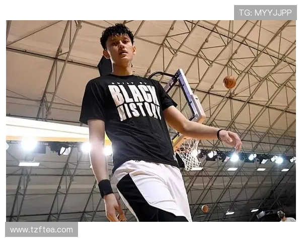 小波特盛赞曾凡博具备NBA潜力运动能力与投篮技术兼备